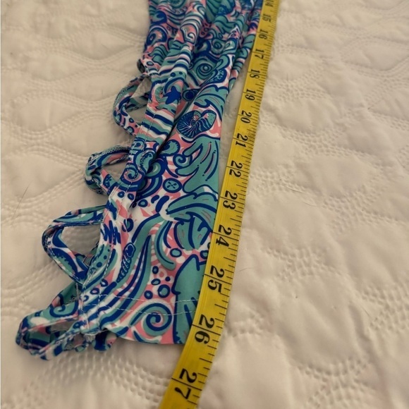 Simply Southern Sea Shell Leggings OSFM. SUPER SOFT - Picture 4 of 9